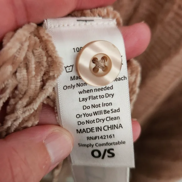 LuLaRoe One Size Chenille Button Front Shawl Tan Fringe Tassel Wrap Poncho - Picture 3 of 9